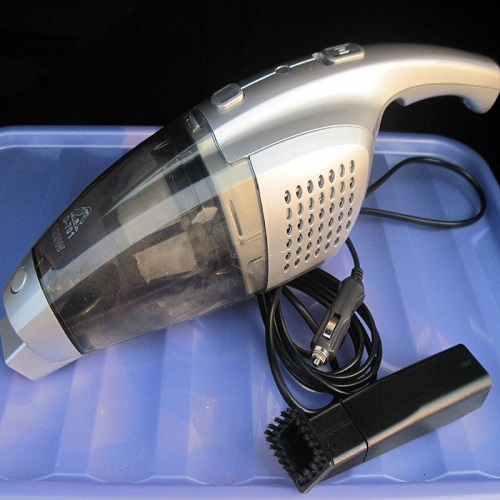 車(chē)載吸塵器